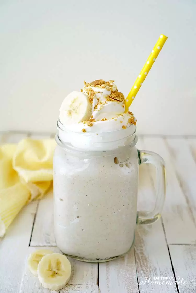 Healthy Banana Cream Pie Protein Smoothie 