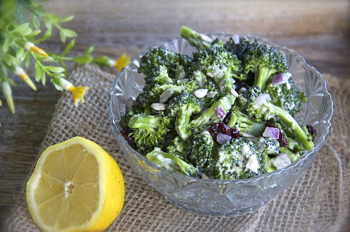 Broccoili Salad and Lemon Tahini Dressing made in your Blendtec or Vitamix blender by @BlenderBabes