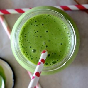 Vegan Vanilla Cake Batter Green Smoothie Recipe by @BlenderBabes